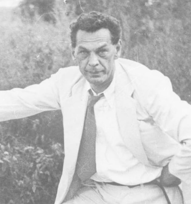 理查德·佐尔格（Richard Sorge）—[浪漫主义者]饰演 Spion